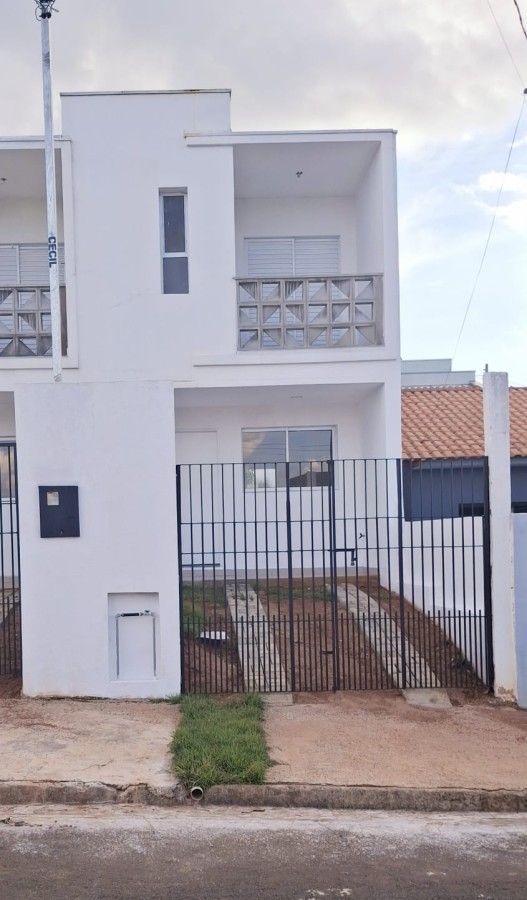 Sobrado - Venda - Centro - Monte Sião - MG